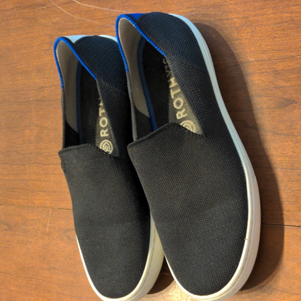 Rothy's Black Sneaker Size 6